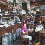 Café, Bar, Wohnzimmer